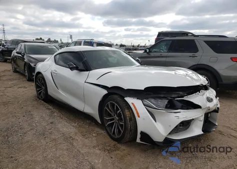 2021 Toyota Supra z USA, uszkodzony, nr VIN WZ1DB2C00MW037654